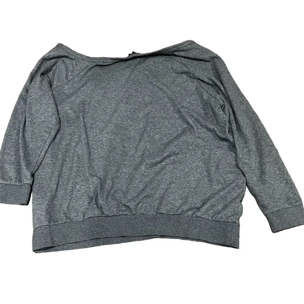 Torrid Women's Plus Size 3 Gray Off Shoulder Sweatshirt Pink Sequin Lips Casual - Picture 7 of 9
